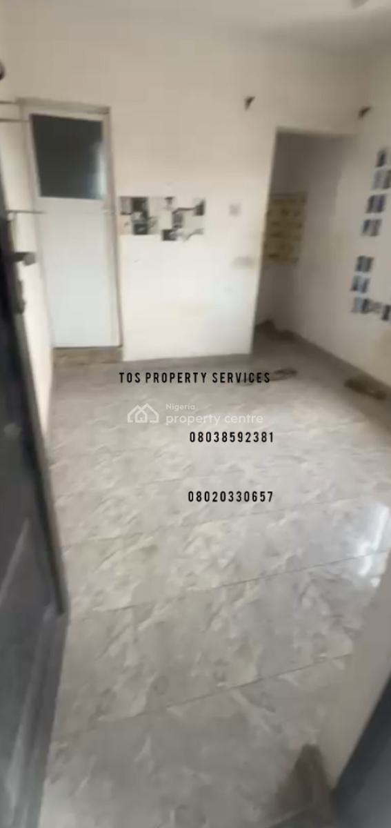 1 Room Self-contained + Pop Ceiling, Yaba, Yaba, Lagos, Flat / Apartment for Rent
