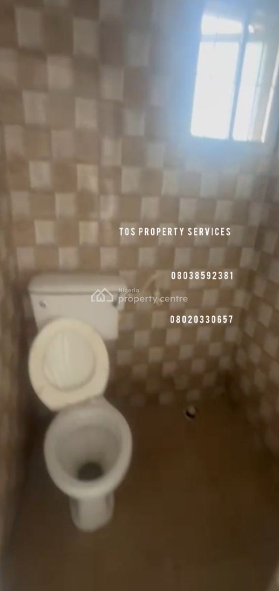 1 Room Self-contained + Pop Ceiling, Yaba, Yaba, Lagos, Flat / Apartment for Rent