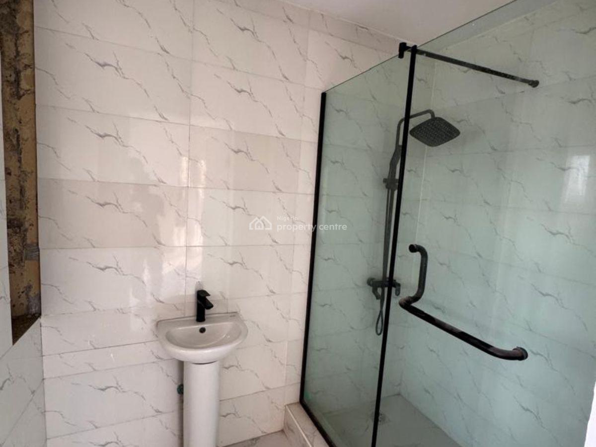 Waterfront 3br En-suite Serviced Apartment with Pool, Gym, Lift, Off Awolowo Road, Ikoyi, Banana Island, Ikoyi, Lagos, Flat / Apartment for Rent