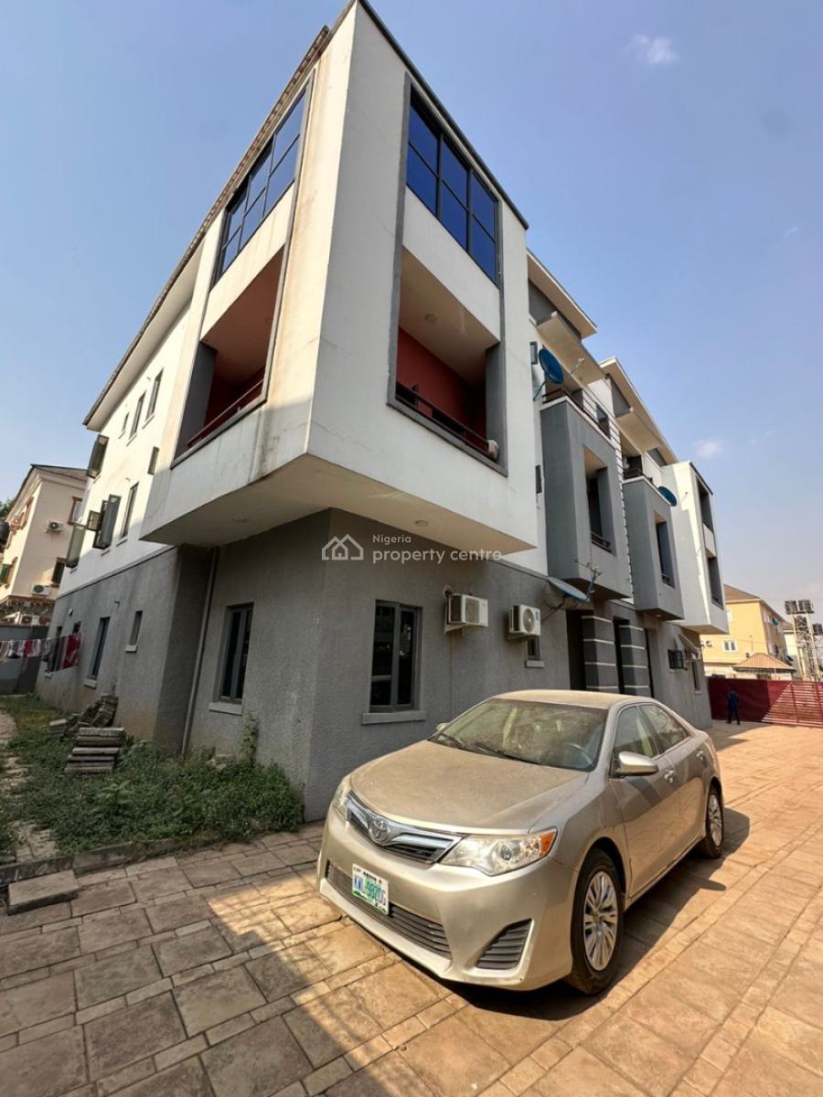 Well Finished 3 Beds Apartment on First Floor, By American International School, Durumi, Abuja, Flat / Apartment for Sale