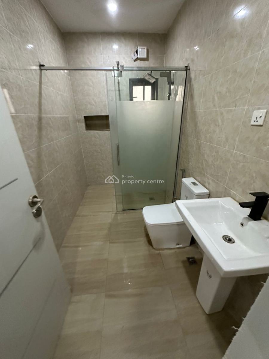 Well Built 4 Beds Terraced Duplex 1 Room Bq, Gilmor Axis, Jahi, Abuja, Terraced Duplex for Sale