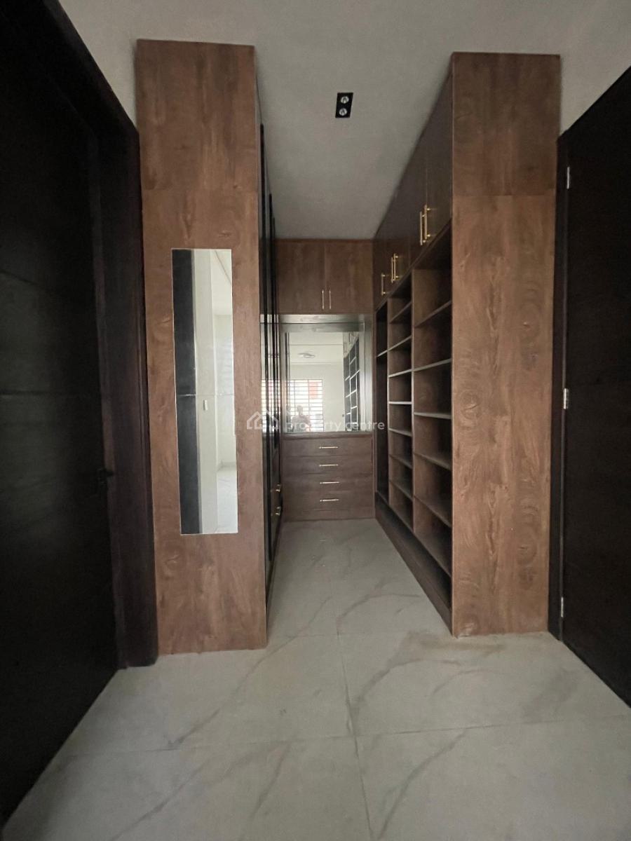 Well Built 5 Bedroom Detached with Private Cinema, Pool, Study and Bq., Ikota, Lekki, Lagos, Detached Duplex for Sale