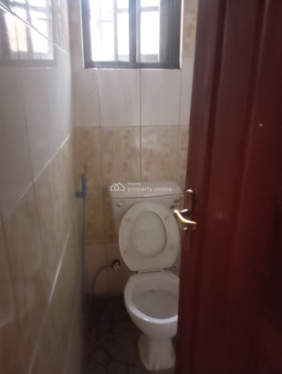 All Rooms Ensuite 2 Bedroom, Off Aborishade Street, Lawanson, Surulere, Lagos, Flat / Apartment for Rent