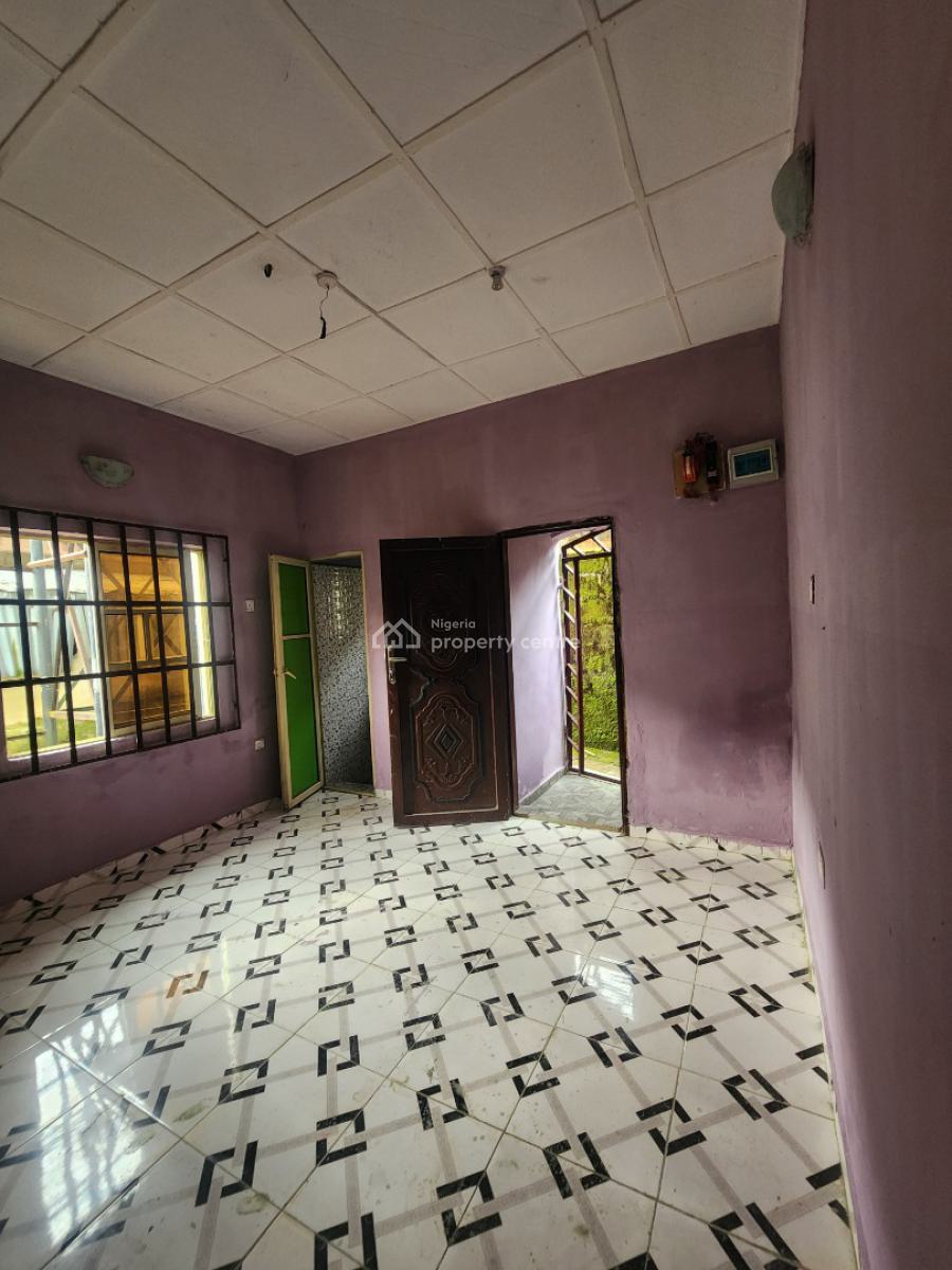 Standard Selfcontained Apartment, Off Oron Road, Uyo, Akwa Ibom, Self Contain (single Rooms) for Rent