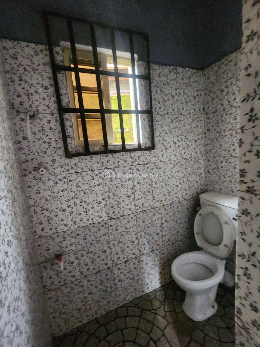 Standard Selfcontained Apartment, Off Oron Road, Uyo, Akwa Ibom, Self Contain (single Rooms) for Rent
