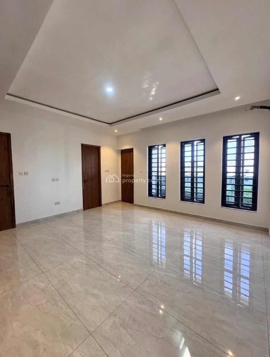 Newly Built 2 Bedroom Apartment, Ikate, Lekki, Lagos, Block of Flats for Sale