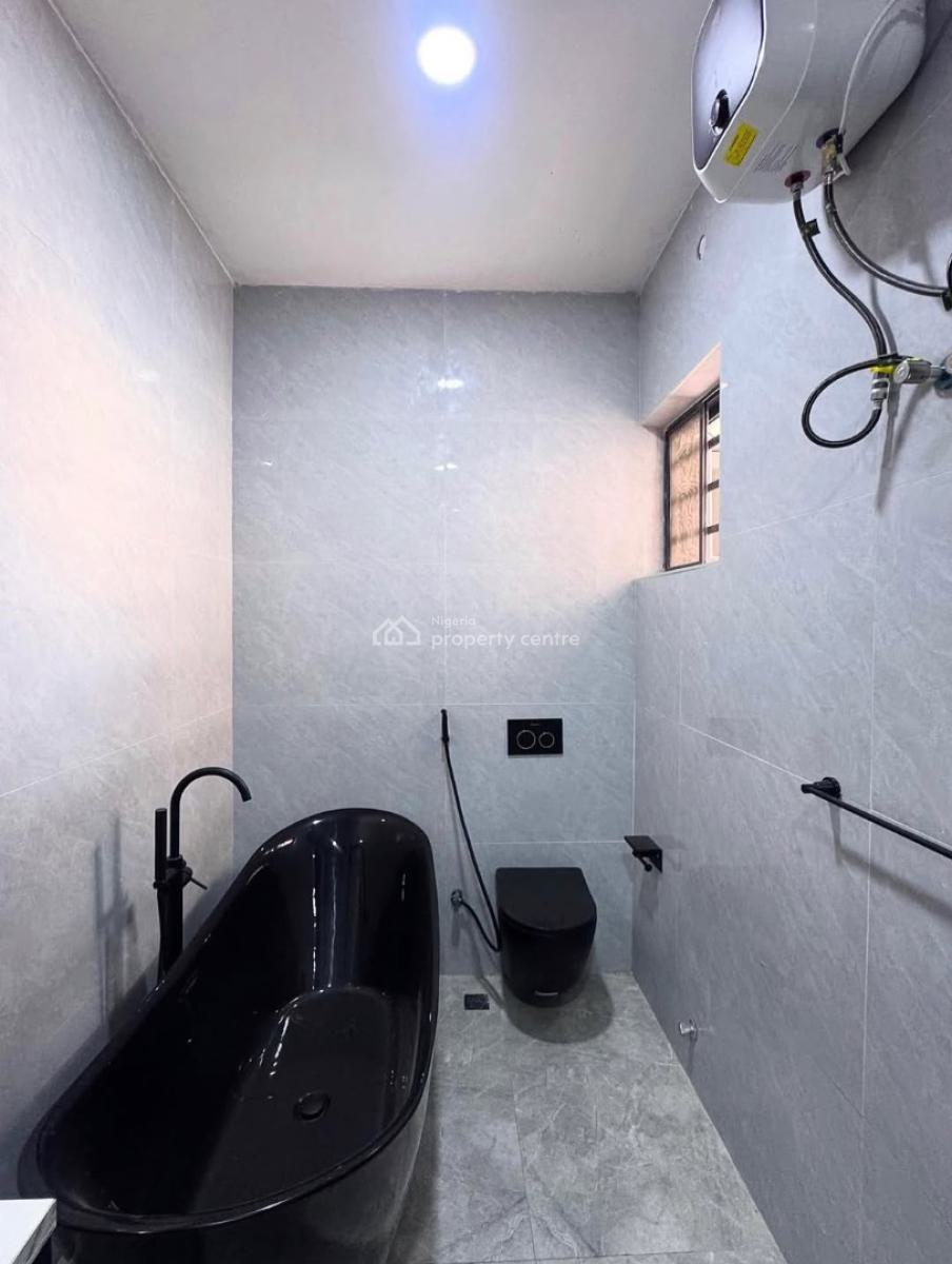 Newly Built 2 Bedroom Apartment, Ikate, Lekki, Lagos, Block of Flats for Sale