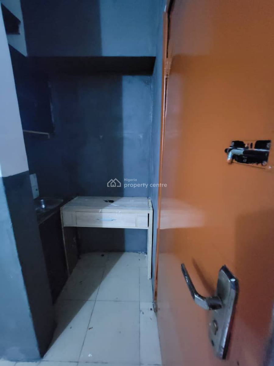 Portable Self Con Boys Quarters, Oniru, Victoria Island (vi), Lagos, Self Contain (single Rooms) for Rent