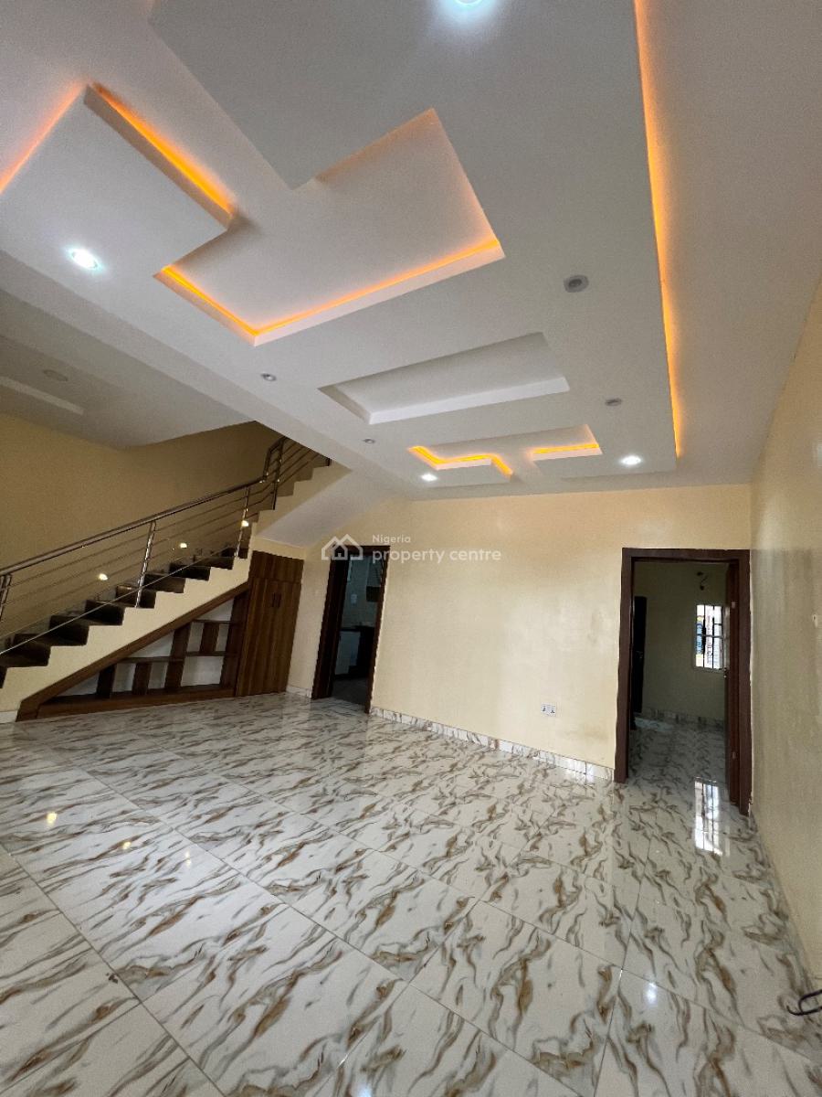 a Standard 3bedroom Duplex, Pepperoni Abraham Adesunya Ajah, Lekki Phase 2, Lekki, Lagos, Terraced Duplex for Rent