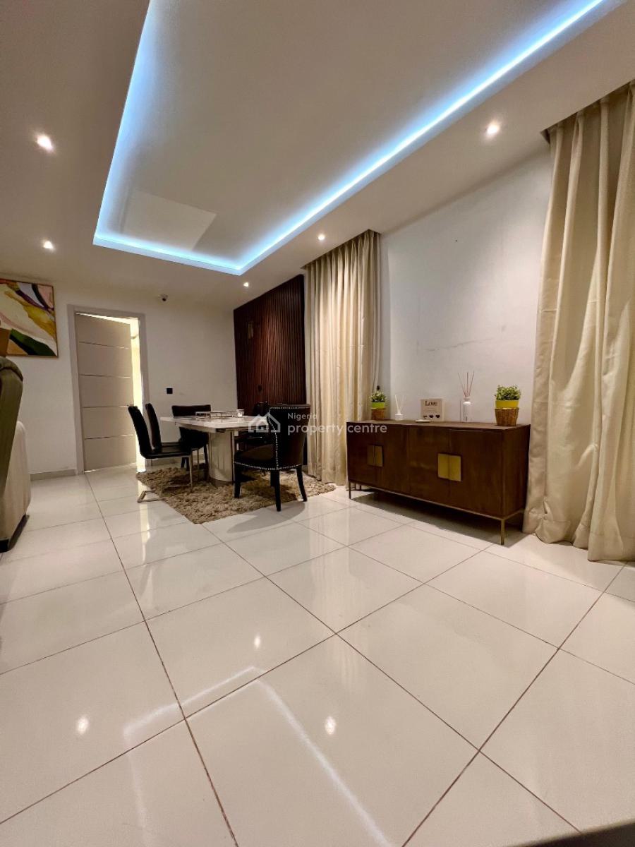 a Spacious 5-bedroom Fully Detached, Hampton Lake, Lekki Phase 2, Lekki, Lagos, Detached Duplex for Sale