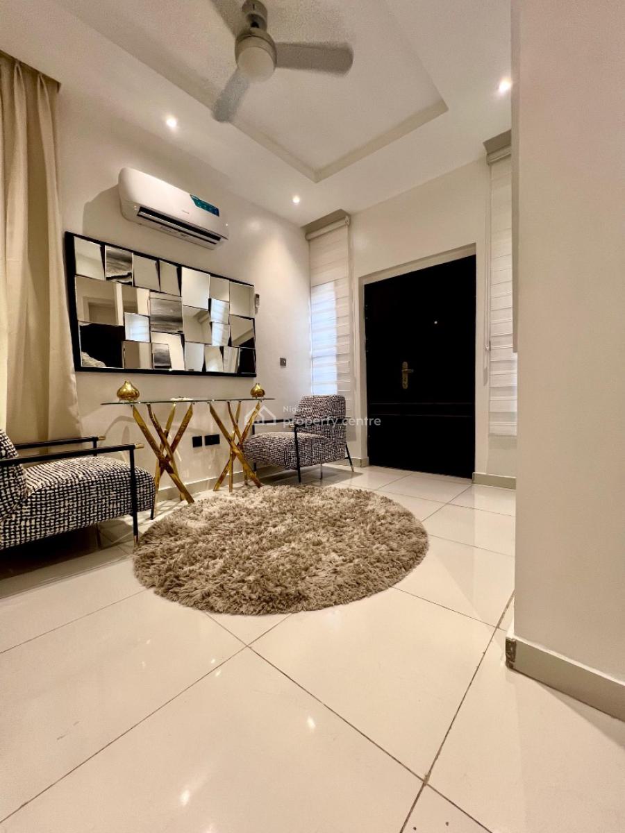 a Spacious 5-bedroom Fully Detached, Hampton Lake, Lekki Phase 2, Lekki, Lagos, Detached Duplex for Sale