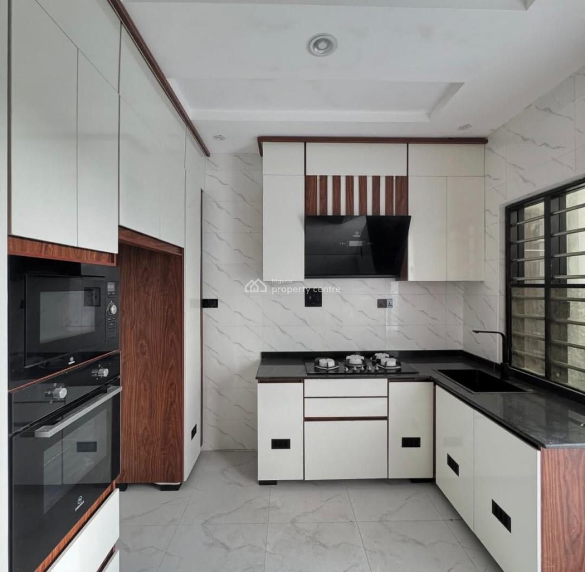 Beautifully Built 2 Bedroom Apartment, Igbo Efon, Igbo Efon, Lekki, Lagos, Block of Flats for Sale