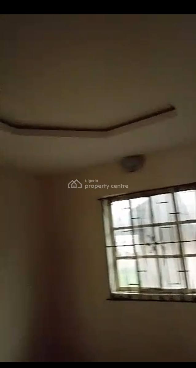 Decent 4 Units 2 Bedroom Up N Ground Flat Both Rooms Ensuite All, Gbagada Estate, Gbagada, Lagos, Flat / Apartment for Rent