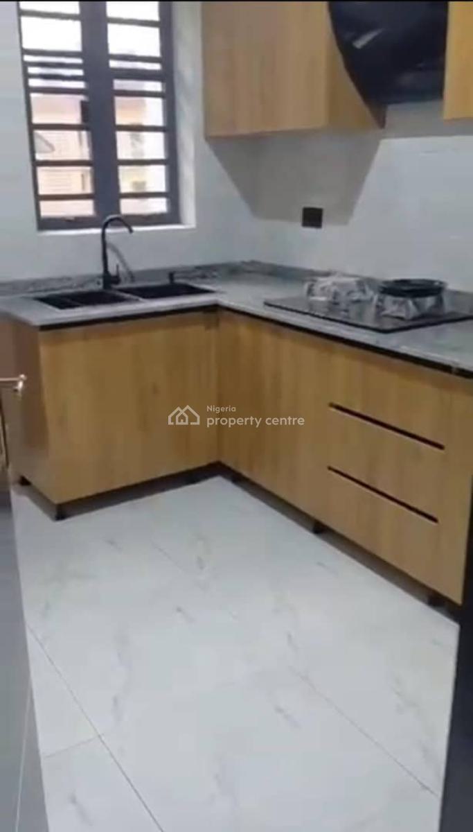 Brand New 2bedroom Flat, Ilupeju, Lagos, Flat / Apartment for Rent