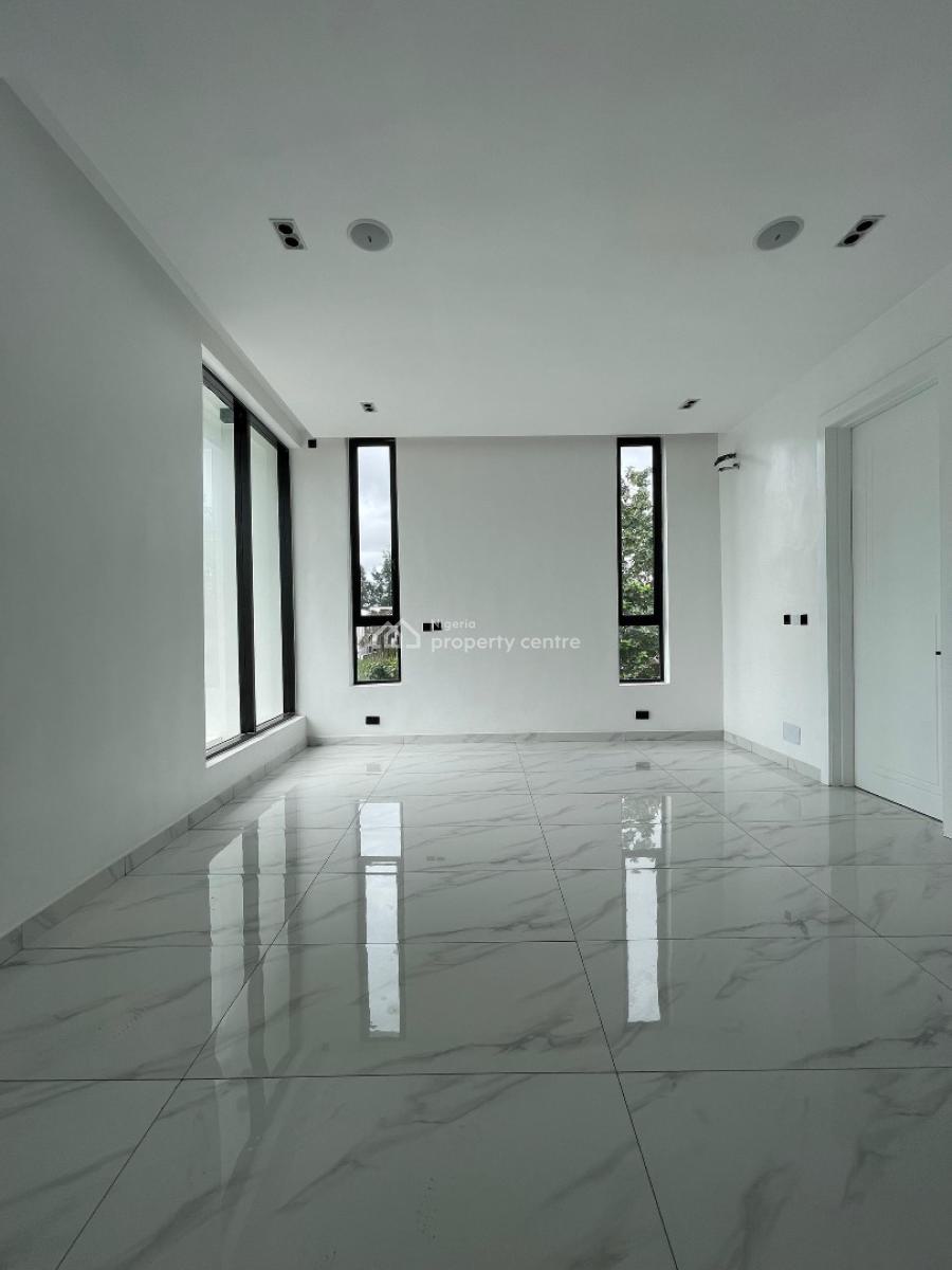 Well Built 5 Bedroom Detached with Study and Bq., Ikota, Lekki, Lagos, Detached Duplex for Sale