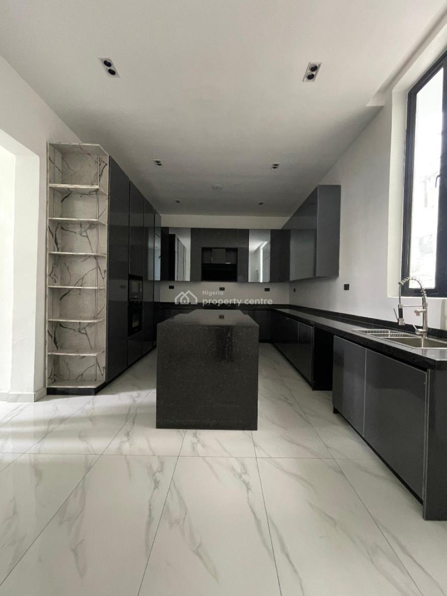 Well Built 5 Bedroom Detached with Study and Bq., Ikota, Lekki, Lagos, Detached Duplex for Sale