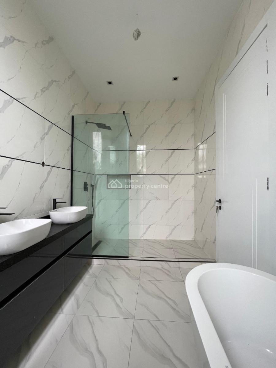 Well Built 5 Bedroom Detached with Study and Bq., Ikota, Lekki, Lagos, Detached Duplex for Sale