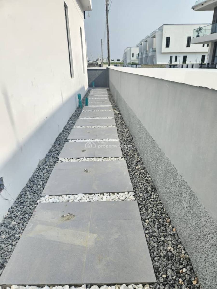 4 Bedroom Fully Detached Duplex with Swimming Pool for Distress, Lekki Palm City/captain Court Estate, Ajah, Lagos, Detached Duplex for Sale