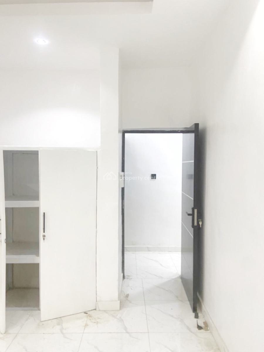 a Newly Renovated Spacious 3 Bedroom Flat, Gra Phase 1, Magodo, Lagos, Flat / Apartment for Rent