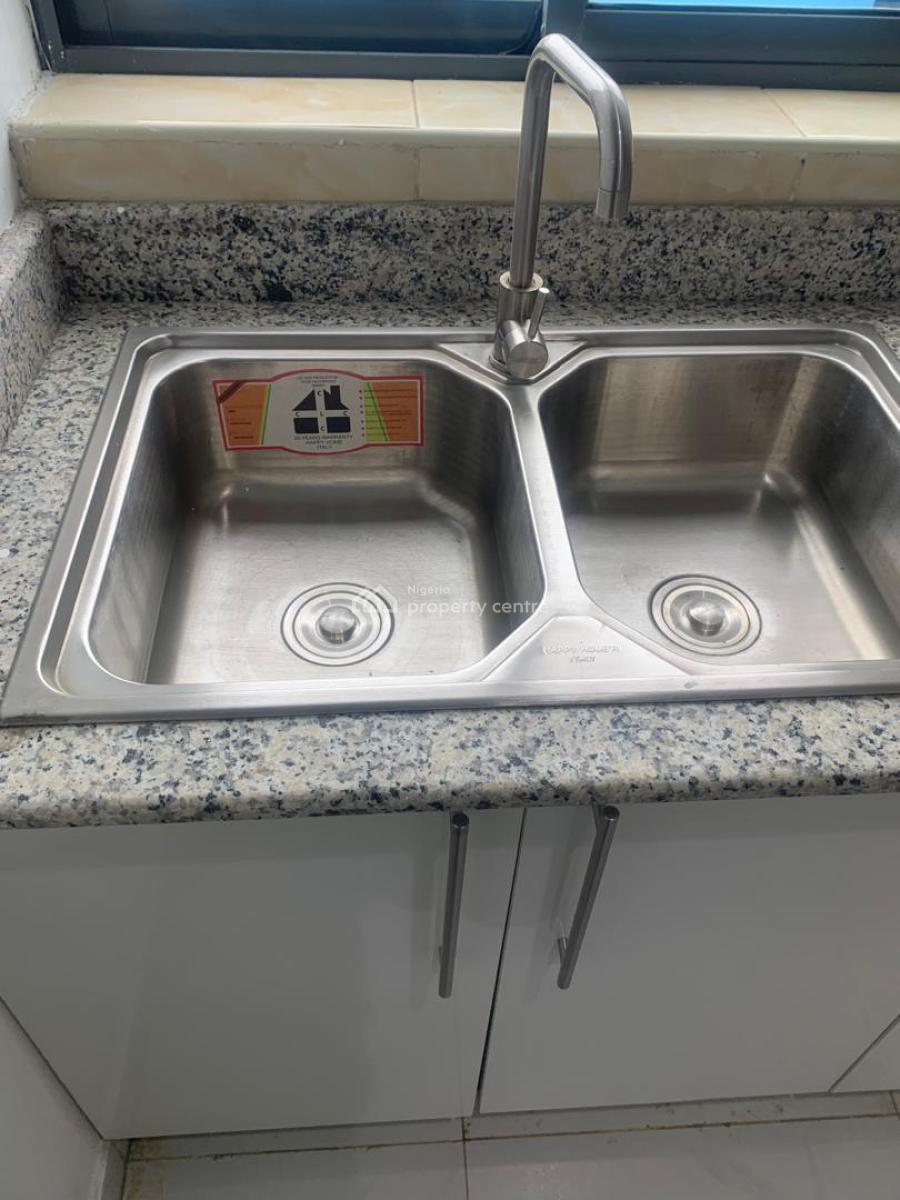 Standard 3 Bedroom Flat with a Room Bq,, Alausa Heights Off Awolowo Ikeja Lagos, Alausa, Ikeja, Lagos, Flat / Apartment for Rent