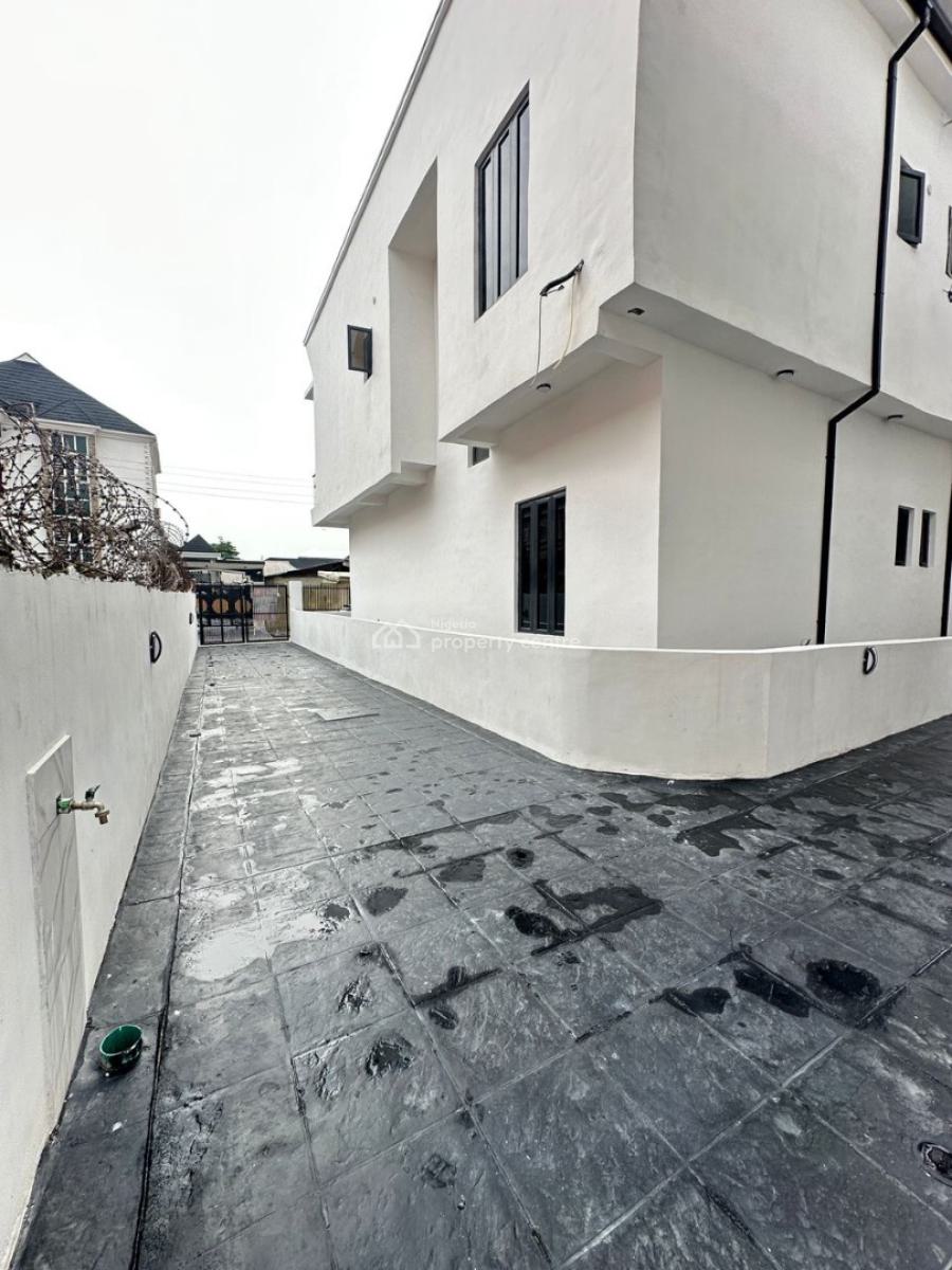 Well-built Luxury Spacious 4 Bedroom Fully Detached Duplex, Ajah, Lagos, Detached Duplex for Sale