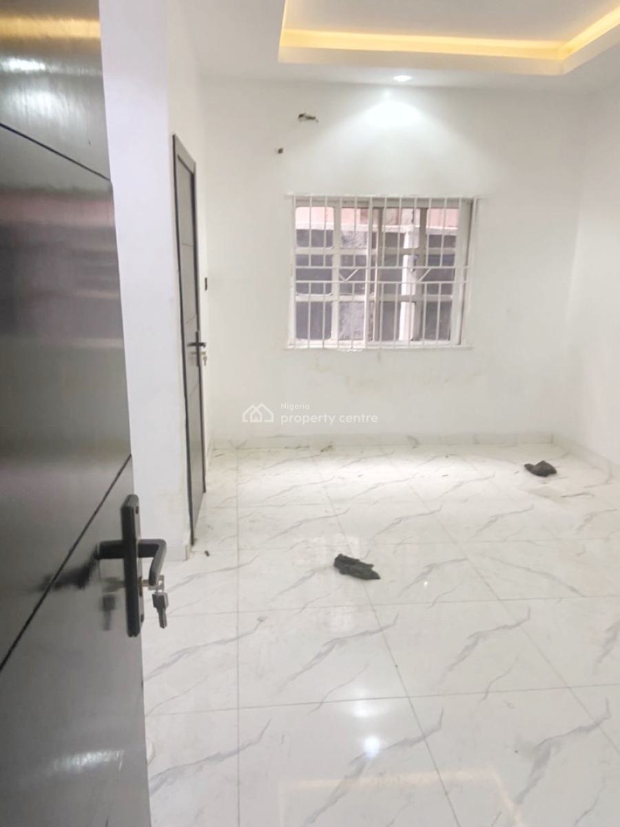 Luxury Three Bedrooms Apartment, Isheri, Gra Phase 1, Magodo, Lagos, Flat / Apartment for Rent
