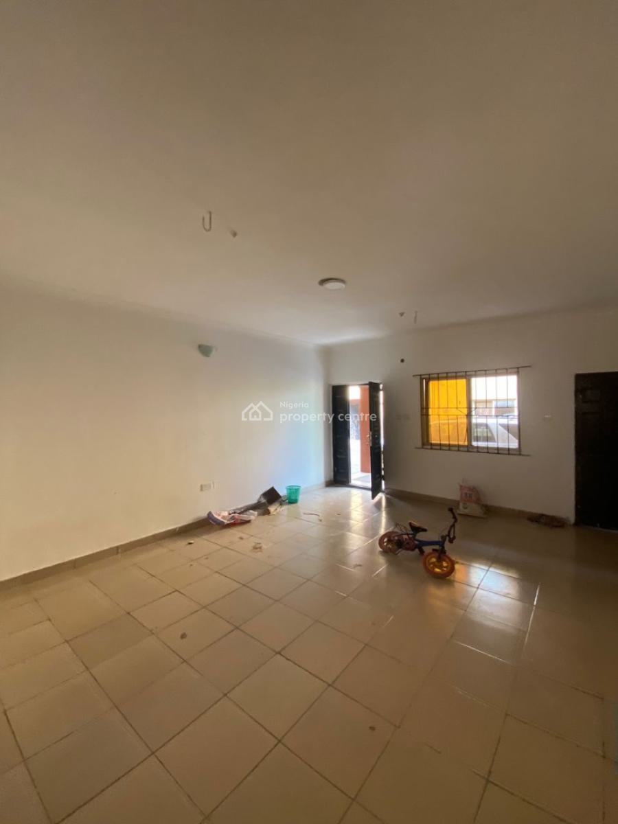 3bedroom Flat, Deeper Life Estate, Ogombo, Ajah, Lagos, Flat / Apartment for Rent