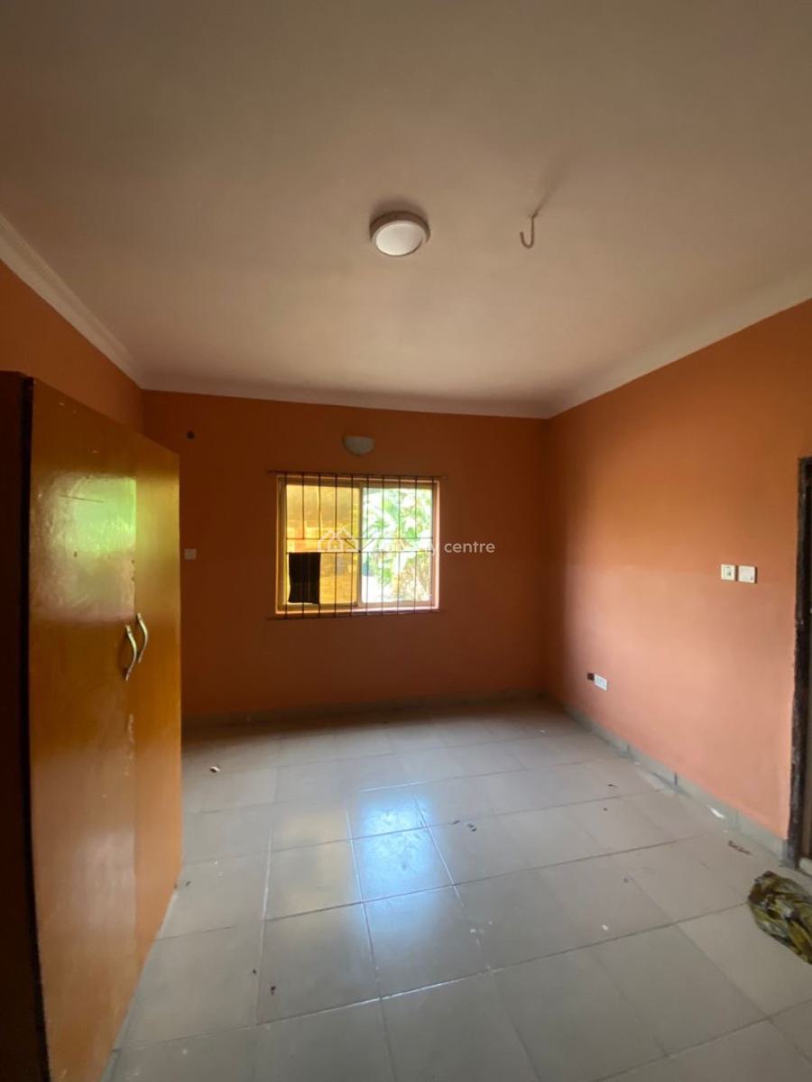3bedroom Flat, Deeper Life Estate, Ogombo, Ajah, Lagos, Flat / Apartment for Rent