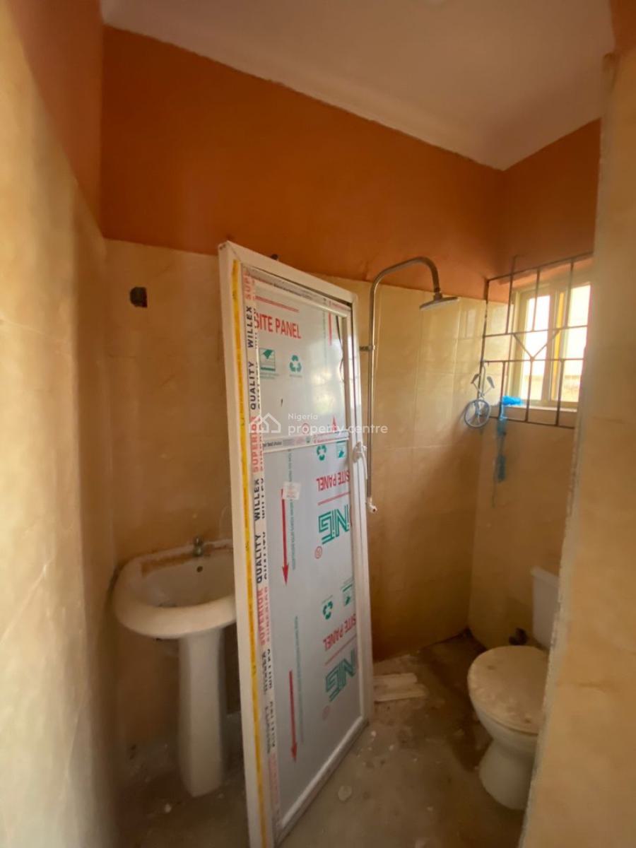 3bedroom Flat, Deeper Life Estate, Ogombo, Ajah, Lagos, Flat / Apartment for Rent