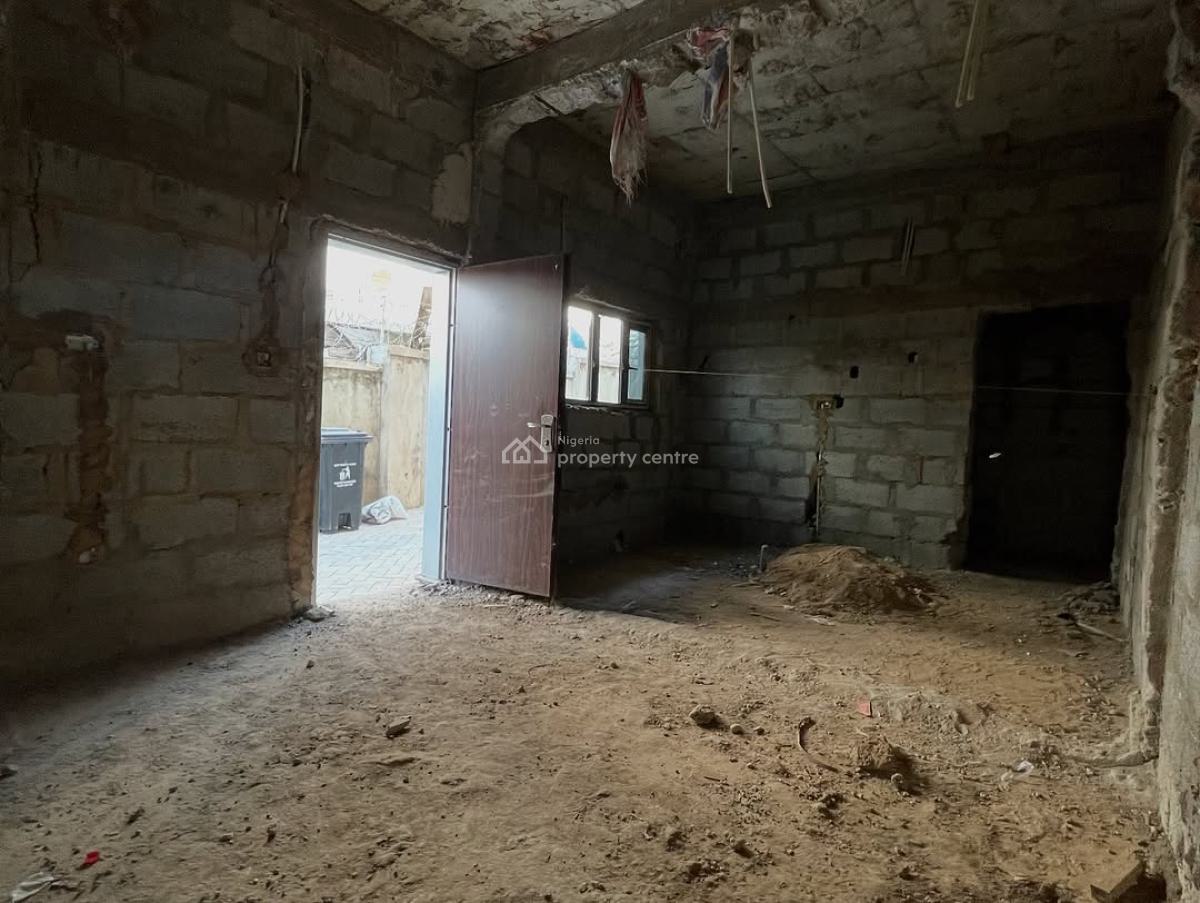 Newly Built 5 Bedrooms Terraced Duplex with Bq & 3 Living Rooms., Mabushi, Abuja, Terraced Duplex for Sale