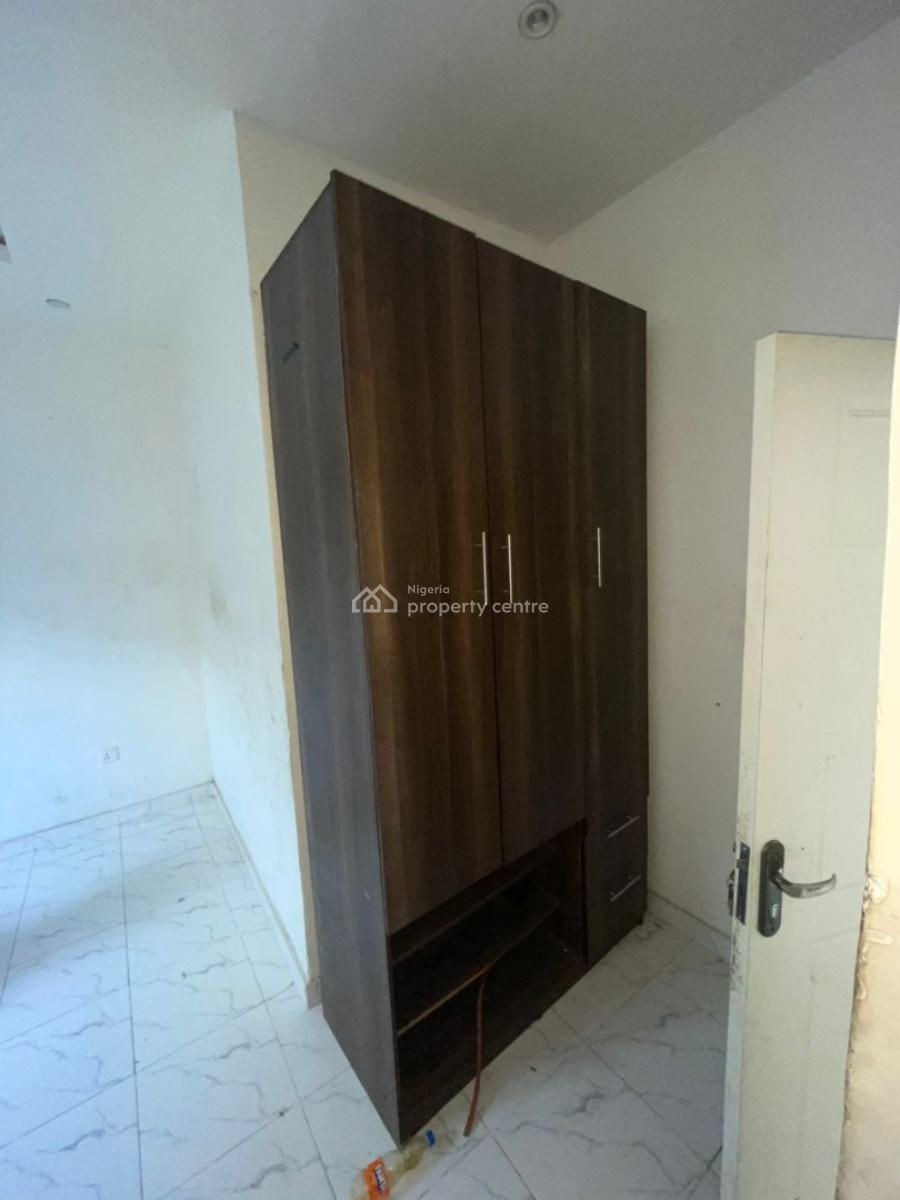 Very Clean 2 Bedroom Flat Apartment, Close to Sky Mall, Sangotedo, Ajah, Lagos, Flat / Apartment for Rent