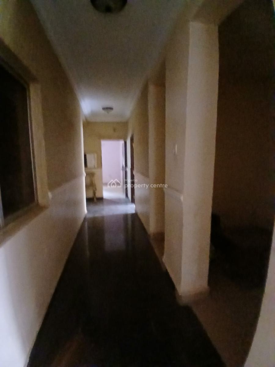 Distress 3 Bedroom All Rooms in Suite, Gaduwa, Abuja, Flat / Apartment for Sale