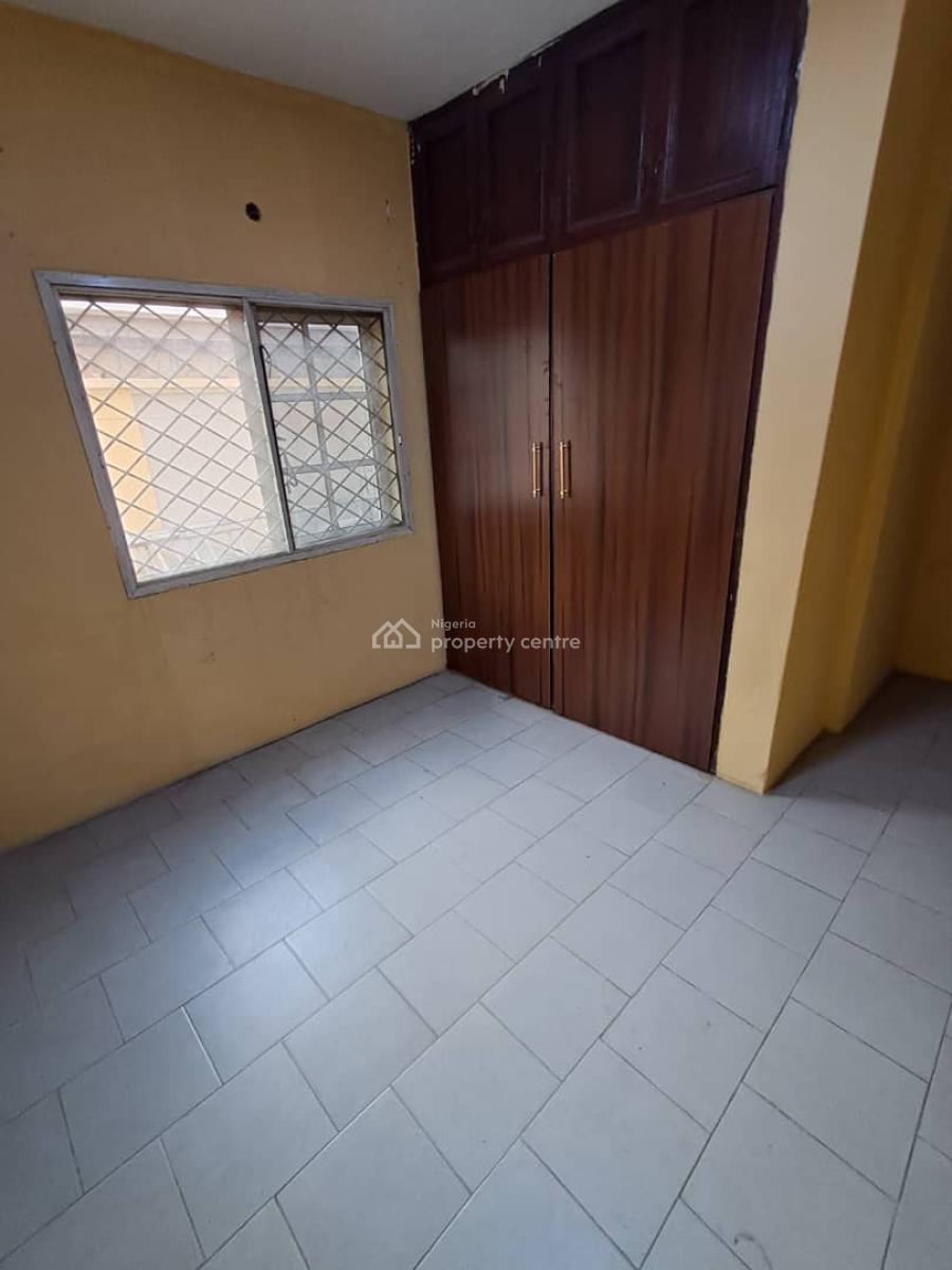 Luxury 2bedroom Apartment, Gra Phase 2, Magodo, Lagos, Flat / Apartment for Rent