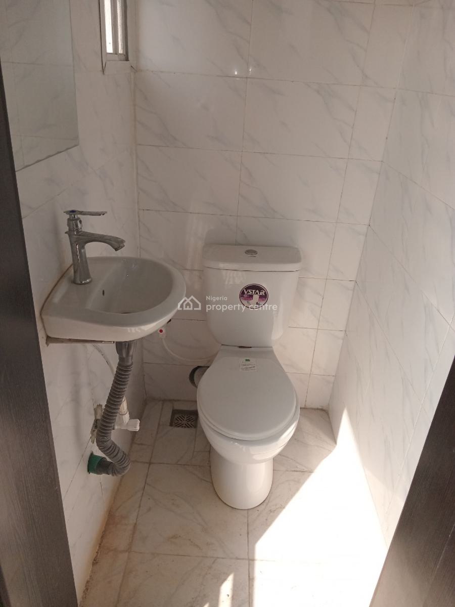 2bedroom Flat Upstairs, Ogombo, Ajah, Lagos, Flat / Apartment for Rent