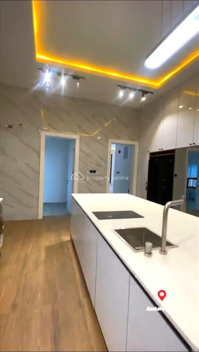 7 Bedrooms Fully Detached Duplex with 2rooms Bq, Tarred Road, Asokoro District, Abuja, Detached Duplex for Rent