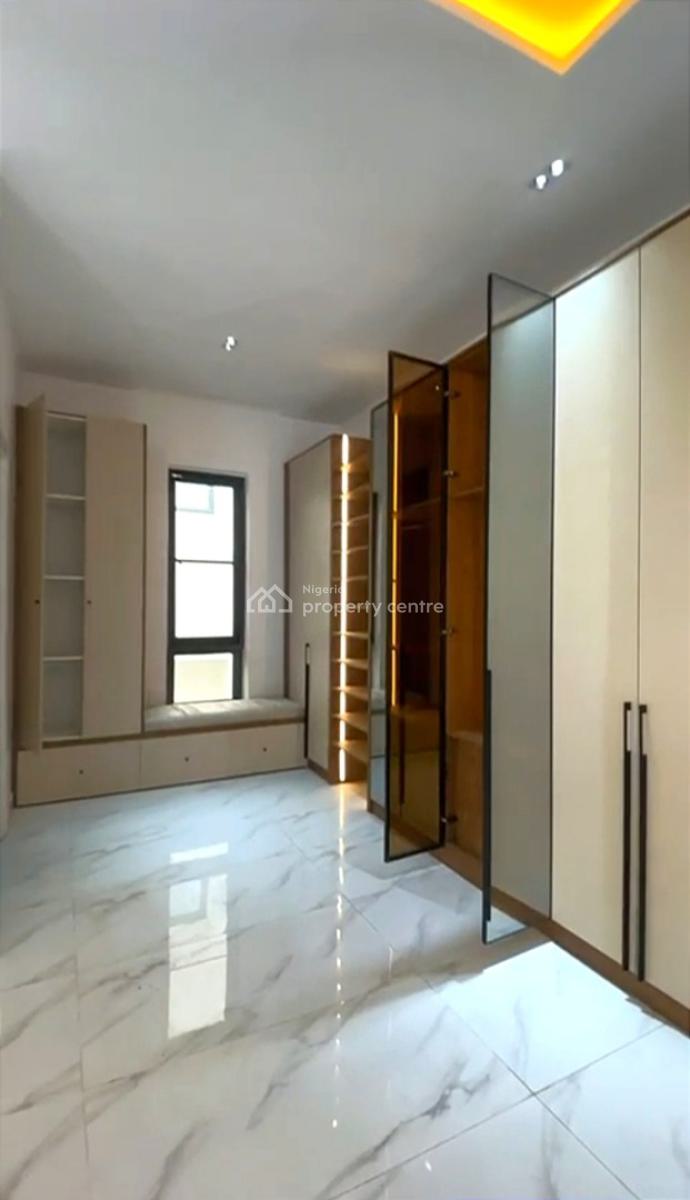 7 Bedrooms Fully Detached Duplex with 2rooms Bq, Tarred Road, Asokoro District, Abuja, Detached Duplex for Rent