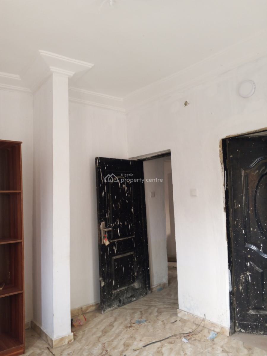 2 Bedroom Apartment, Beachway Estate Owode Onirin, Irawo, Kosofe, Lagos, Flat / Apartment for Rent