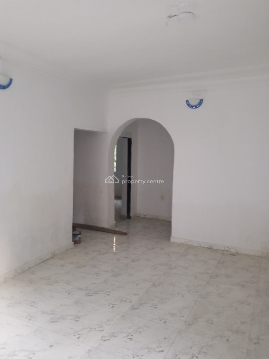 2 Bedroom Apartment, Beachway Estate Owode Onirin, Irawo, Kosofe, Lagos, Flat / Apartment for Rent