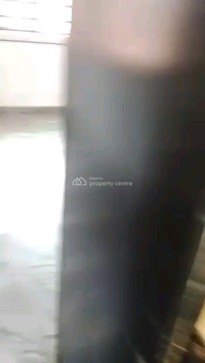 a Newly Built and Decent 2bedroom Apartment, Groundfloor, Off Olpomeji Street, Oworonshoki, Shomolu, Lagos, Flat / Apartment for Rent