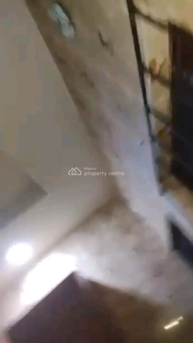 a Newly Built and Decent 2bedroom Apartment, Groundfloor, Off Olpomeji Street, Oworonshoki, Shomolu, Lagos, Flat / Apartment for Rent