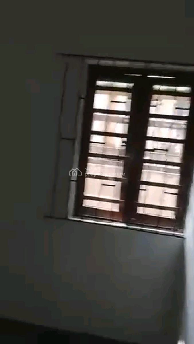 a Newly Built and Decent 2bedroom Apartment, Groundfloor, Off Olopomeji Street, Oworonshoki, Shomolu, Lagos, Flat / Apartment for Rent