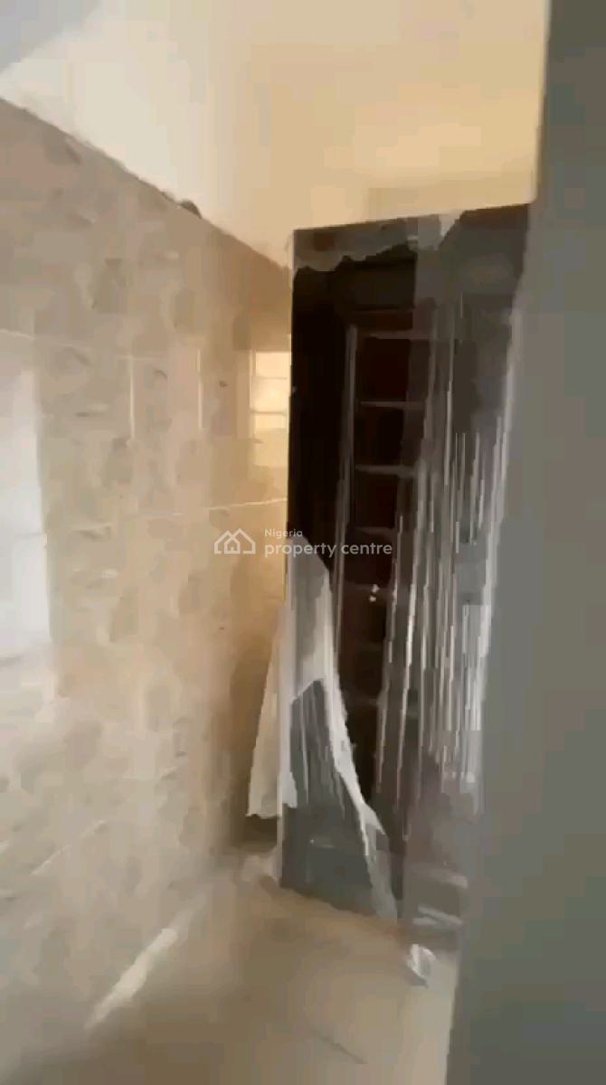 a Newly Built and Standard Roomself Con, Jibowu, Yaba, Lagos, Self Contain (single Rooms) for Rent