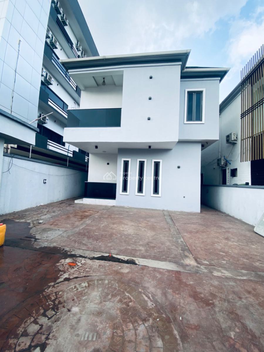 Commercial/residential 5 Bedrooms Detached Duplex, Ikate Lekki, Ikate, Lekki, Lagos, School for Rent