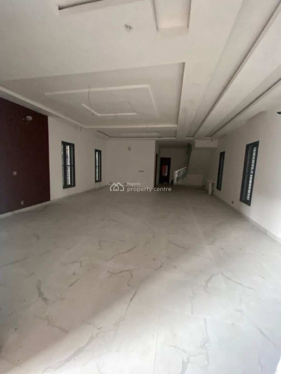 Commercial/residential 5 Bedrooms Detached Duplex, Ikate Lekki, Ikate, Lekki, Lagos, School for Rent