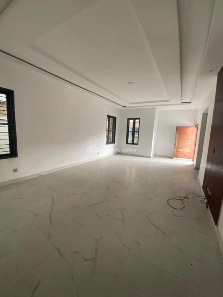 Commercial/residential 5 Bedrooms Detached Duplex, Ikate Lekki, Ikate, Lekki, Lagos, School for Rent