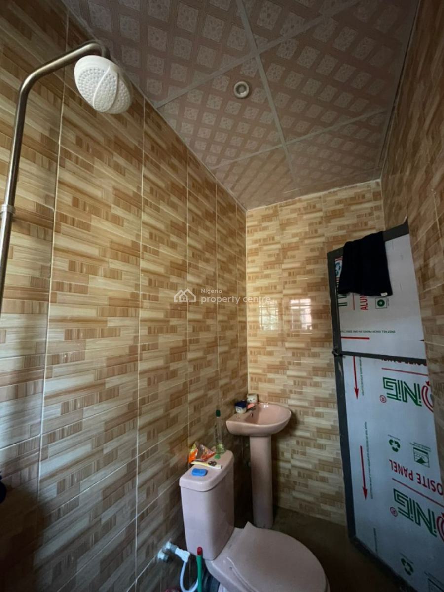 Newly Built Two Bedroom Flats, Location: No9, Adediran Street, Oke Itunu, Mokola, Ibadan, Ibadan, Oyo, House for Rent