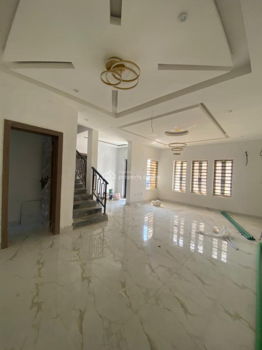 Well Maintained 4 Bedroom, Lekki Phase 1, Lekki, Lagos, Terraced Duplex for Rent