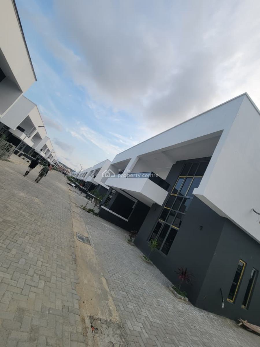 Newly Built Spacious 3bedroom Duplex with a Bq, Abraham Adesanya Bus Stop, Ajah, Lagos, Semi-detached Duplex for Rent