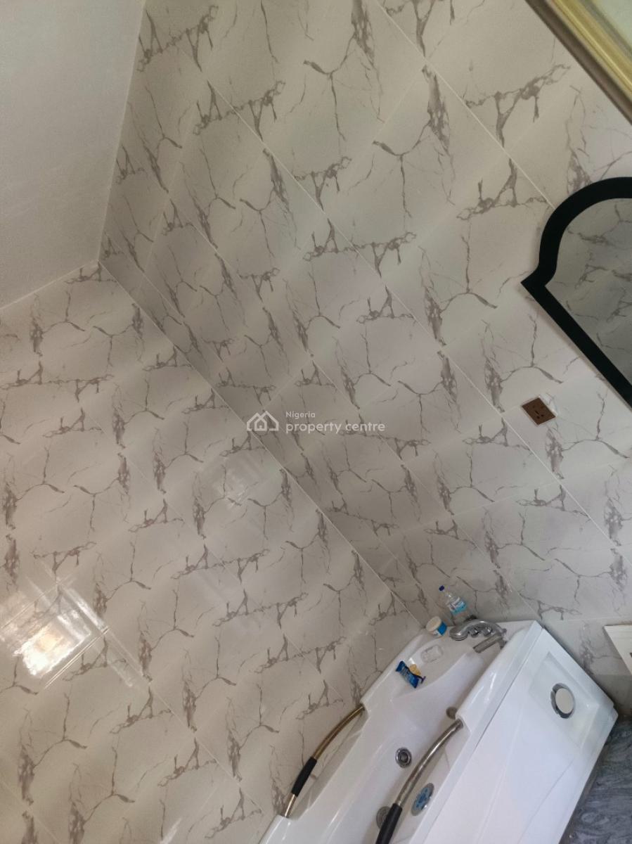 Spacious Master Bedroom Upstairs with Balcony, Orchid Road By The Roundabout, Lekki, Lagos, Flat / Apartment for Rent