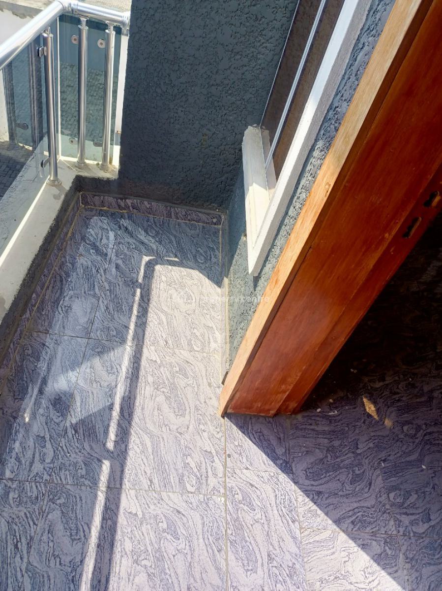 Spacious Master Bedroom Upstairs with Balcony, Orchid Road By The Roundabout, Lekki, Lagos, Flat / Apartment for Rent
